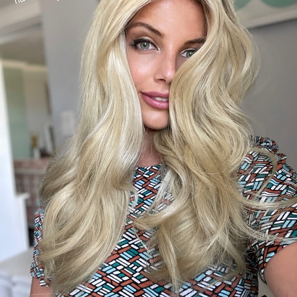 Highline Wigs / Toppers By Sharon Premium Human Hair Silk Top long blonde topper - Picture 16 of 16